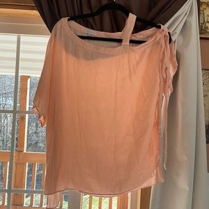 🎉Women’s 1 state peach chiffon short sleeve cold shoulder top size Sm